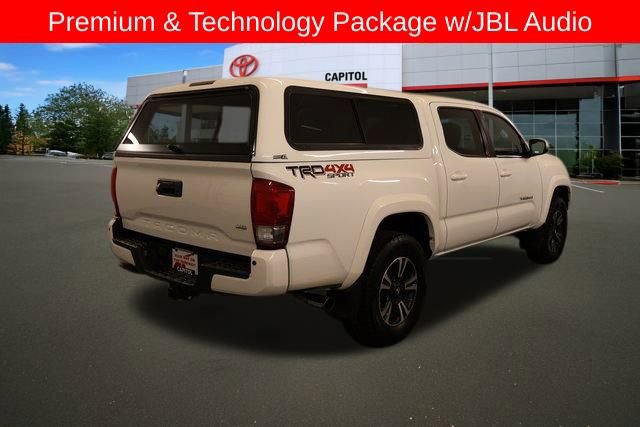 2017 Toyota Tacoma TRD Sport photo 2