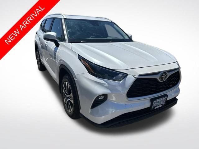 2023 Toyota Highlander SUV 