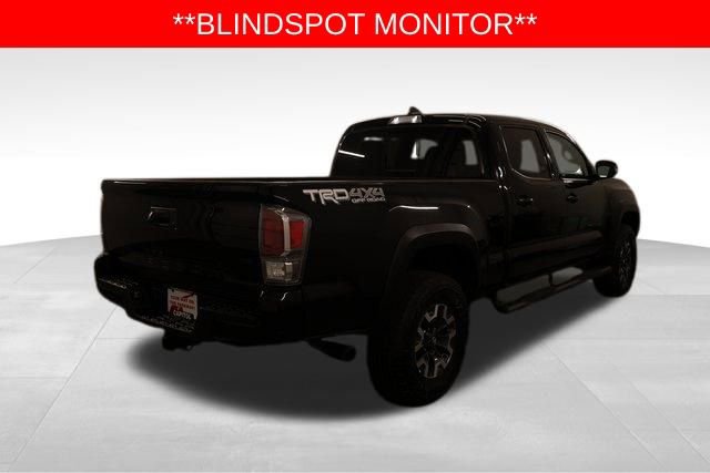 2023 Toyota Tacoma TRD Off-Road photo 2