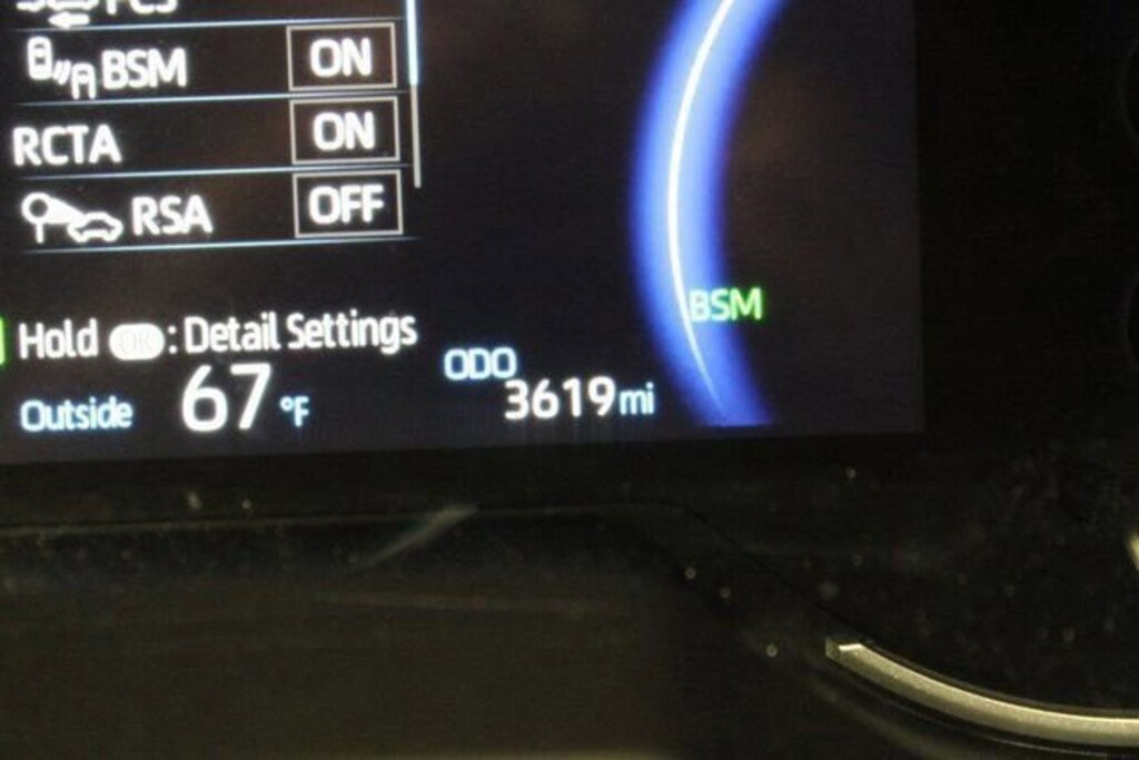 Used 2023 Toyota RAV4 Hybrid SE SUV