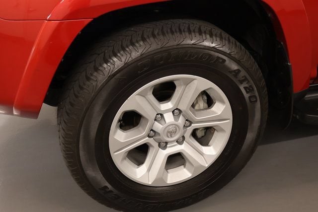 2024 Toyota 4Runner SR5 - Photo 8