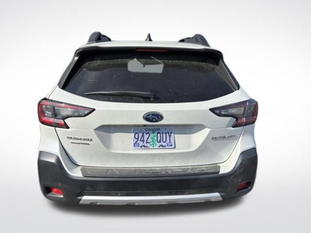 Used 2023 Subaru Outback Limited SUV