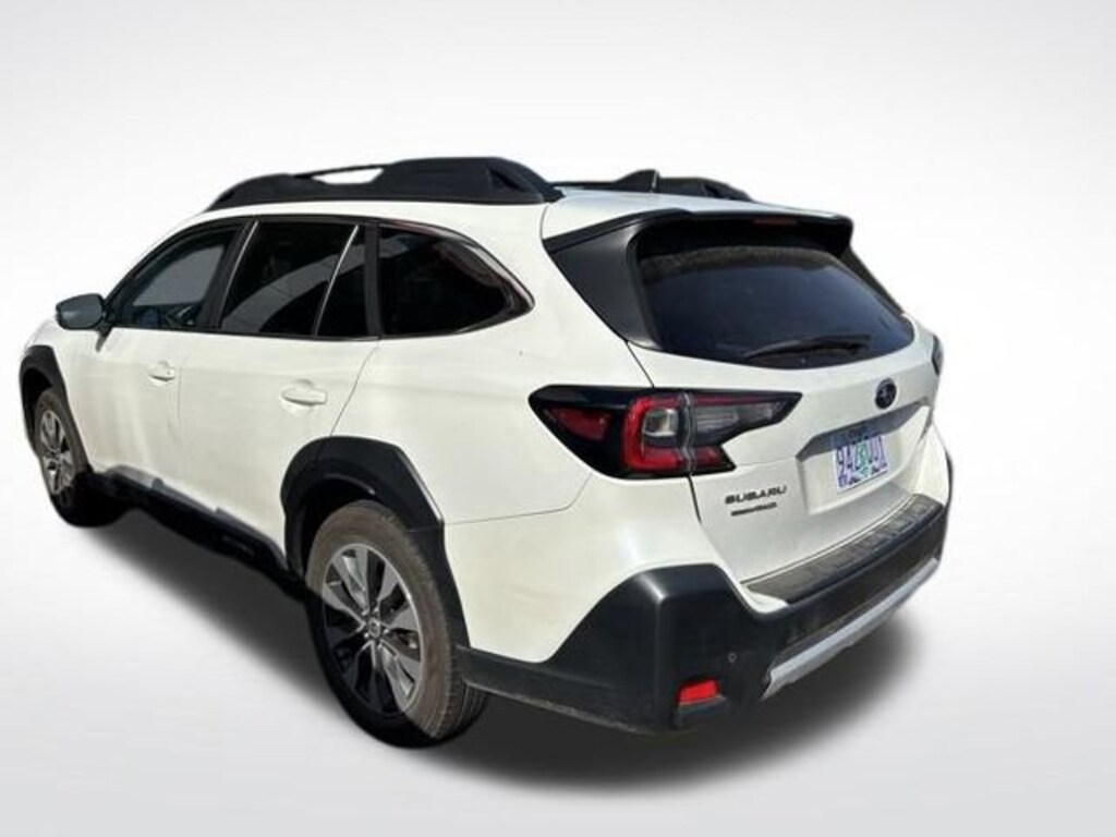 Used 2023 Subaru Outback Limited SUV