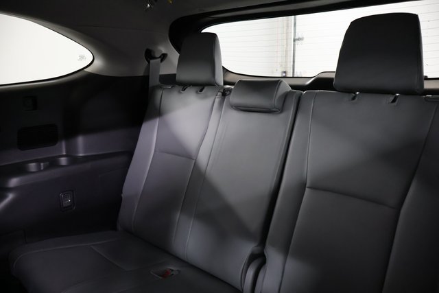 2026 Toyota Highlander Platinum - Photo 33