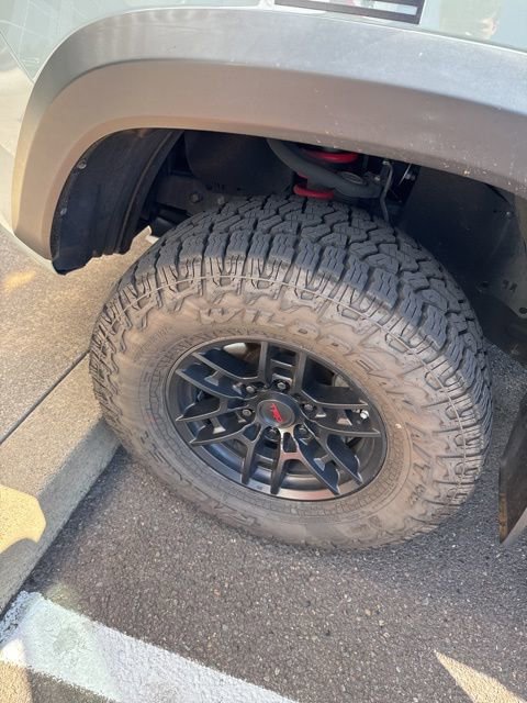 2021 Toyota Tacoma TRD Pro photo 4