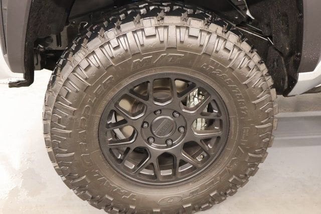 2025 Toyota Tacoma TRD Off Road - Photo 7