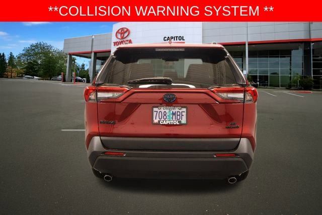 2020 Toyota RAV4 Hybrid LE photo 3