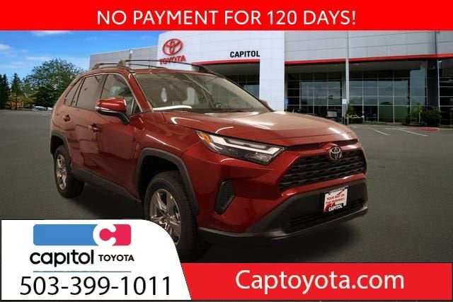 2025 Toyota RAV4 XLE's photo