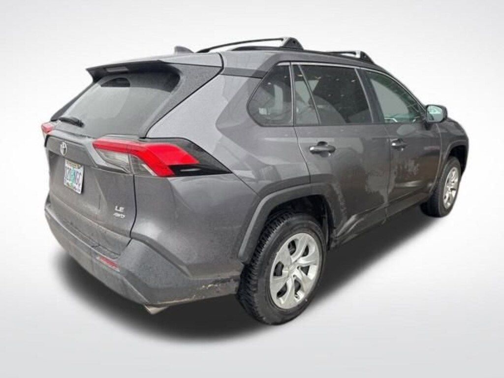 Used 2021 Toyota RAV4 LE SUV