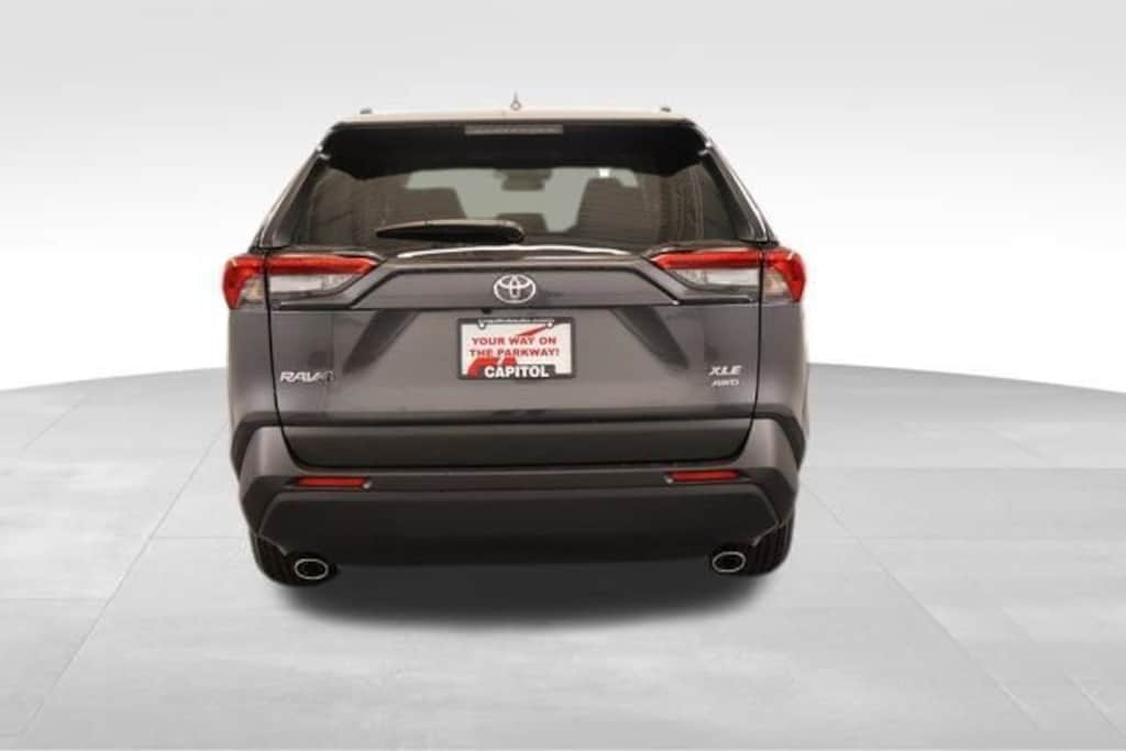 New 2025 Toyota RAV4 XLE XLE AWD SUV