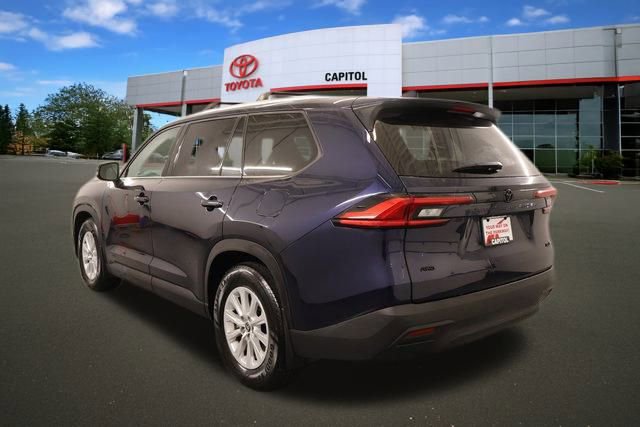 2024 Toyota Grand Highlander XLE photo 3
