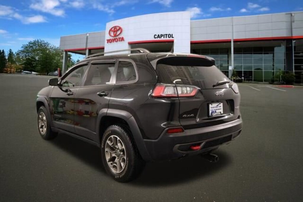 Used 2020 Jeep Cherokee Trailhawk SUV