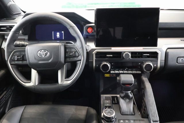 2025 Toyota Tacoma TRD Off Road - Photo 14