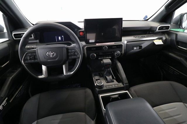 2025 Toyota Tacoma TRD Off-Road 4x4 Double Cab photo 3