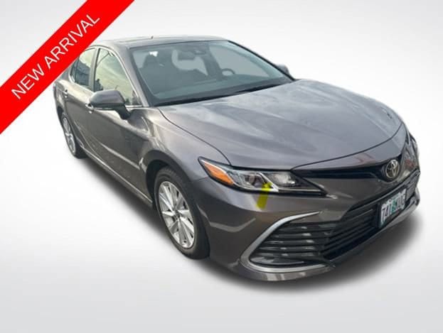 2024 Toyota Camry Sedan 