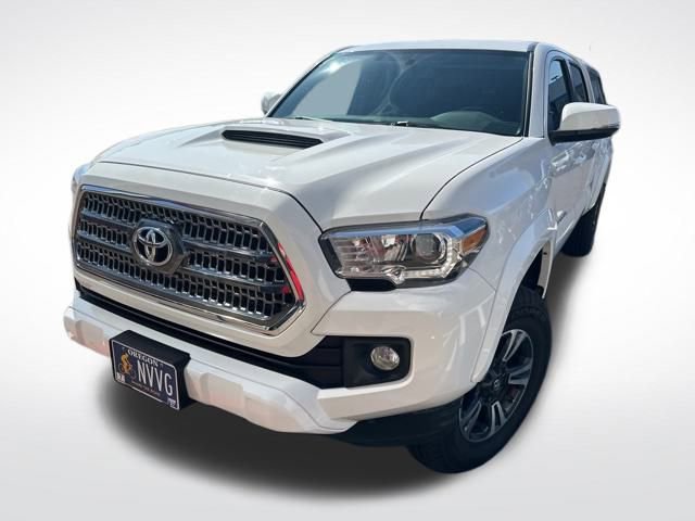 2017 Toyota Tacoma TRD Sport photo 2