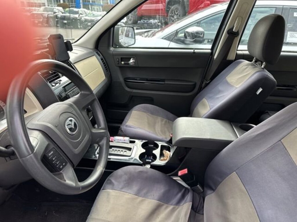 Used 2008 Mazda Tribute i SUV