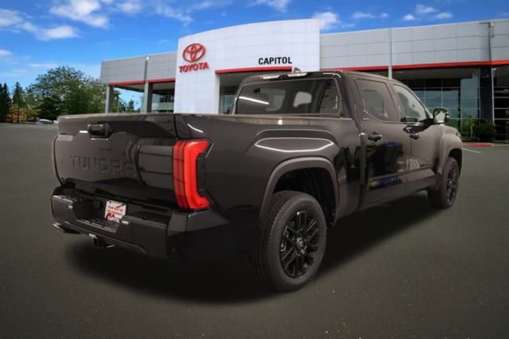 New 2026 Toyota Tundra Limited LIMITED CREWMAX 6.5