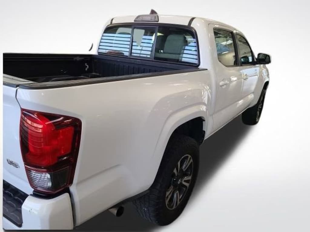 Used 2018 Toyota Tacoma SR Truck Double Cab