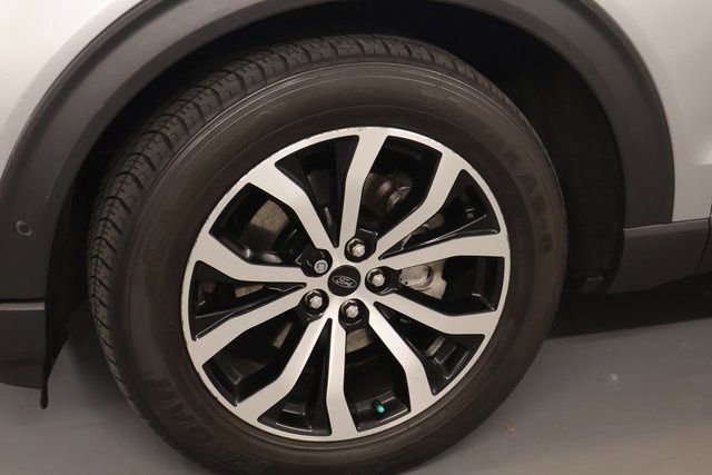2020 Ford Explorer ST - Photo 7
