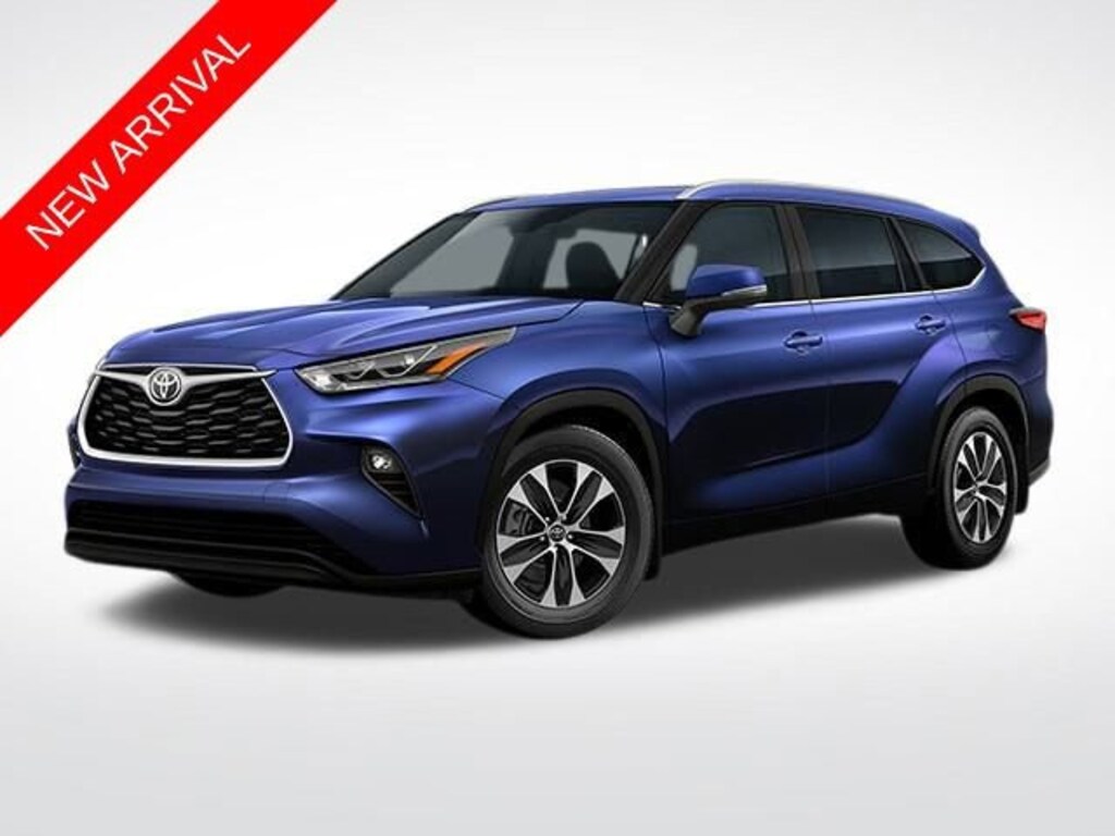 Used 2022 Toyota Highlander XLE SUV