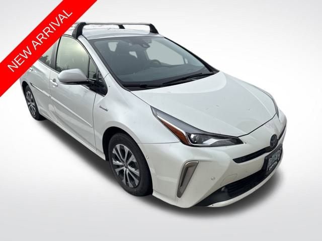 2020 Toyota Prius XLE's photo