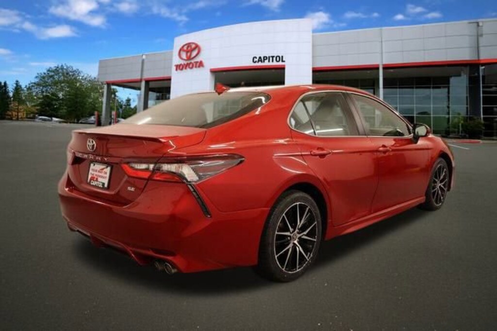 Certified 2021 Toyota Camry SE Sedan