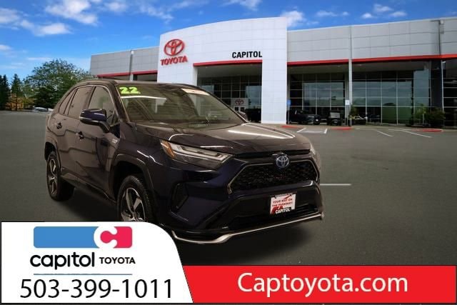 2022 Toyota RAV4 SE
