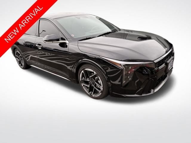 2025 Kia K4 GT-Line's photo