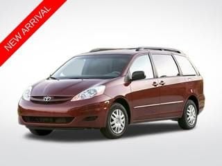 2009 Toyota Sienna CE's photo