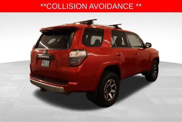 2018 Toyota 4Runner TRD Off-Road Premium photo 2