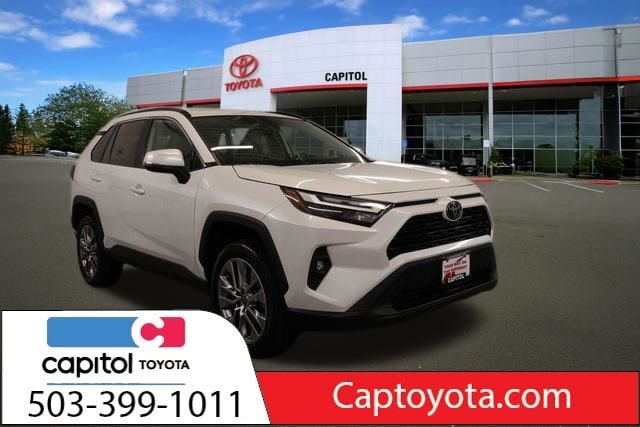 2023 Toyota RAV4 XLE Premium