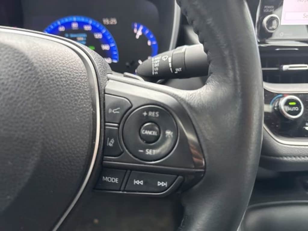 Used 2022 Toyota Corolla XSE Sedan