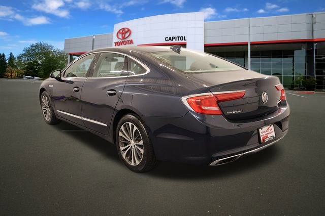 2017 Buick LaCrosse Essence photo 3
