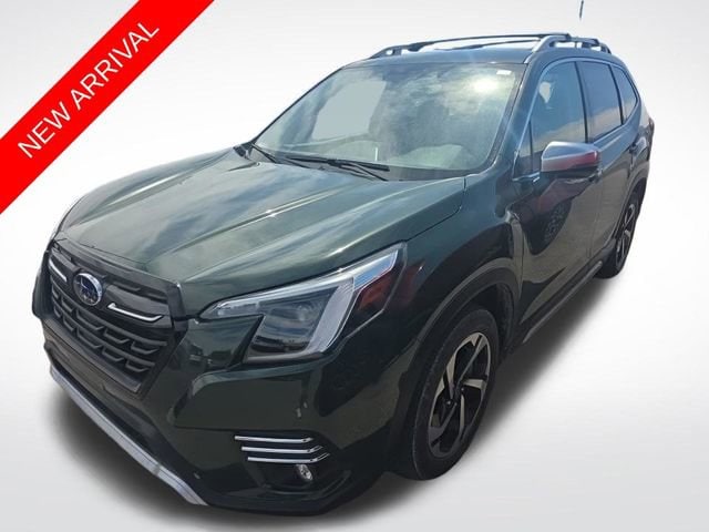 2023 Subaru Forester Touring's photo