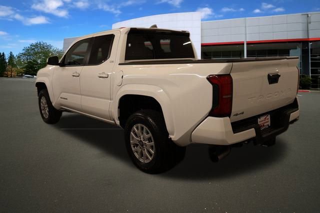 2024 Toyota Tacoma SR5 photo 3
