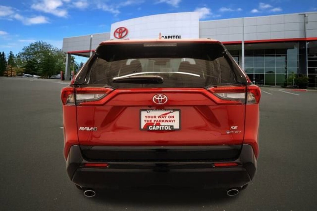 New 2025 Toyota RAV4 Plug-in Hybrid SE PLUG-IN HYBRID