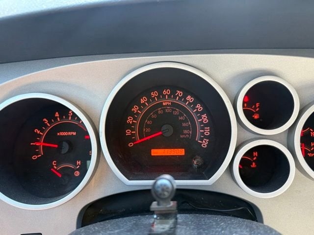 Used 2007 Toyota Tundra SR5 with VIN 5TFBV54187X028477 for sale in Salem, OR