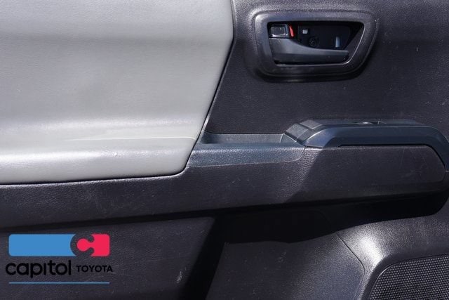 2021 Toyota Tacoma SR - Photo 10