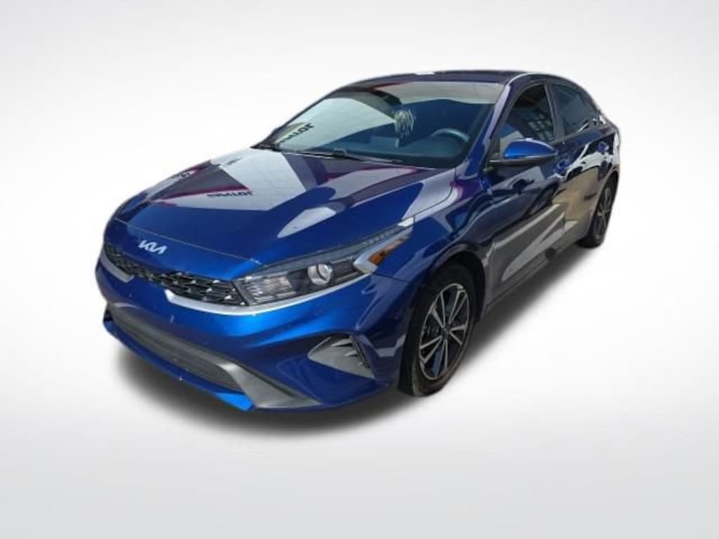 Used 2023 Kia Forte LXS Sedan