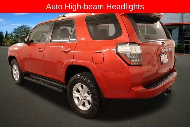 2022 Toyota 4Runner SR5 photo 3