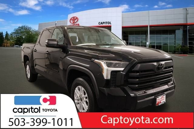 2024 Toyota Tundra SR5's photo