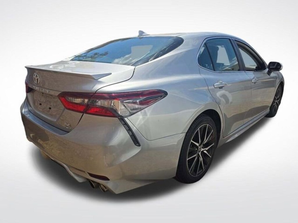 Used 2024 Toyota Camry SE Sedan
