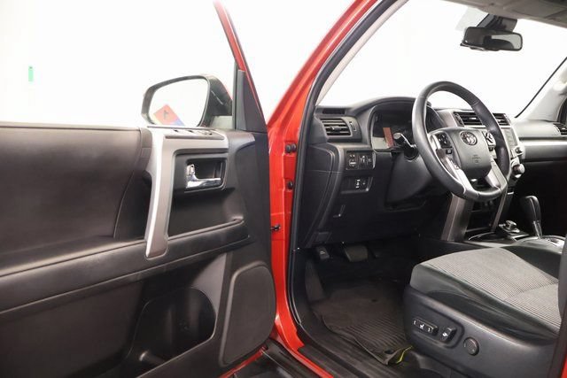 2024 Toyota 4Runner SR5 - Photo 9