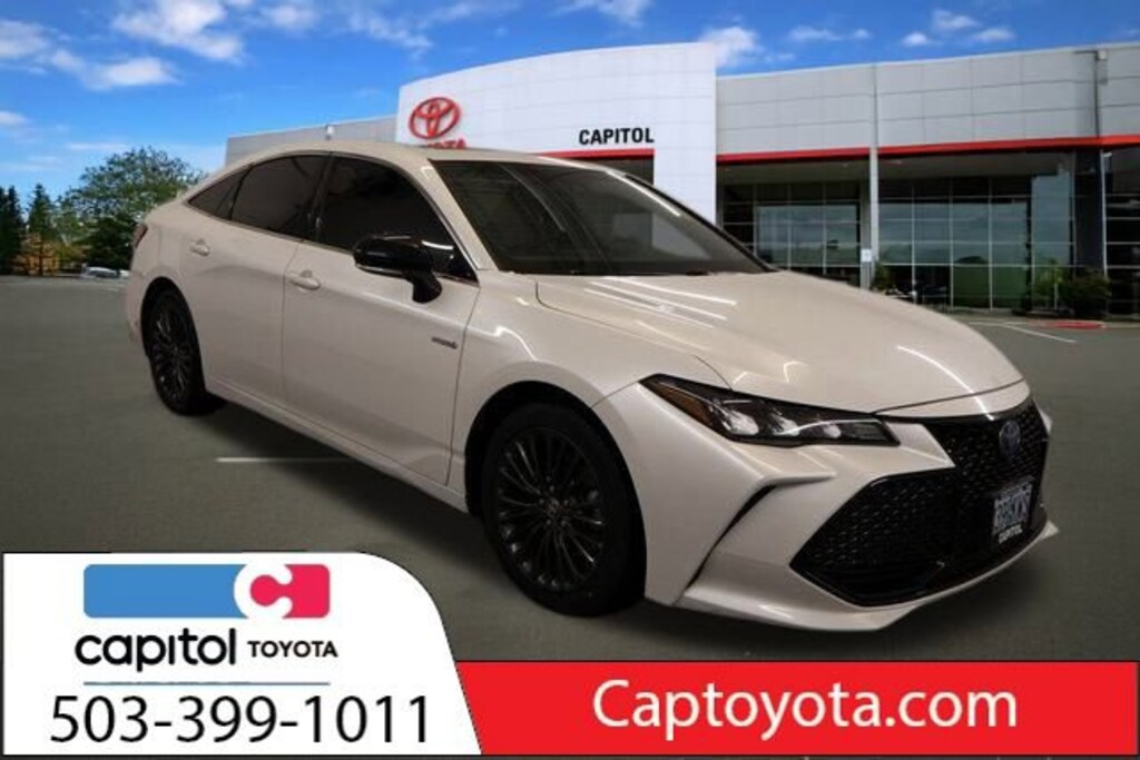 Used 2021 Toyota Avalon Hybrid XSE Sedan