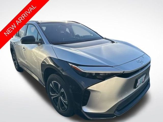 2024 Toyota bZ4X XLE's photo