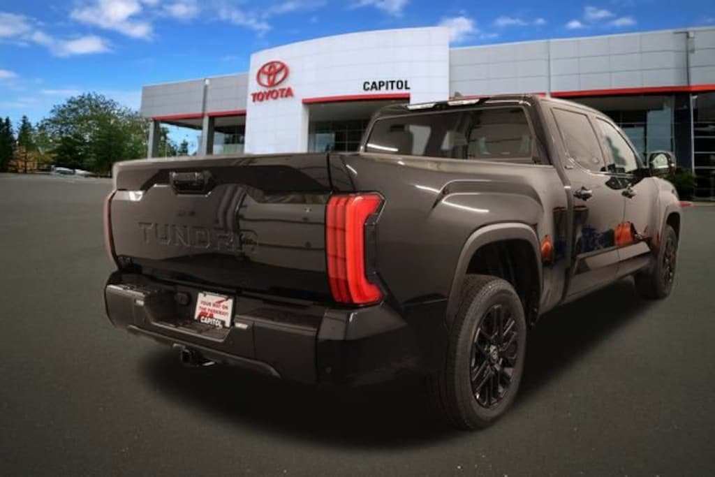 New 2026 Toyota Tundra Limited LIMITED CREWMAX 6.5