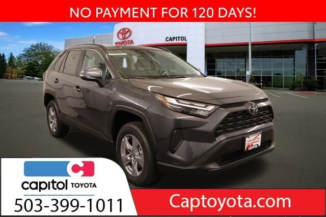 2025 Toyota RAV4 XLE's photo