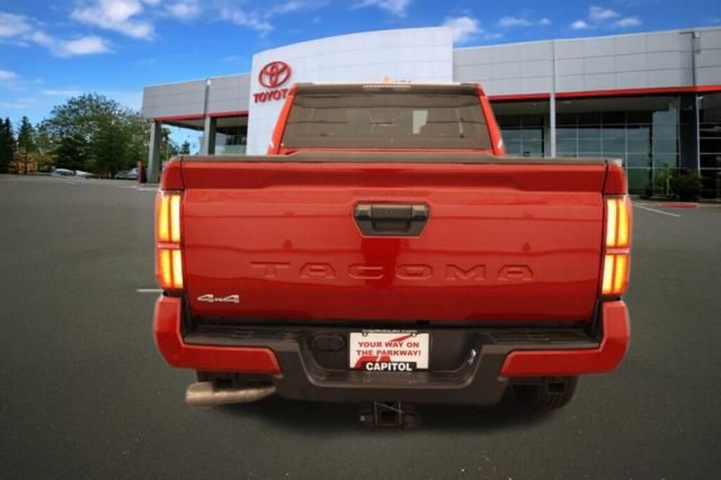 New 2026 Toyota Tacoma SR5 4X4 DBL CAB LONG BED