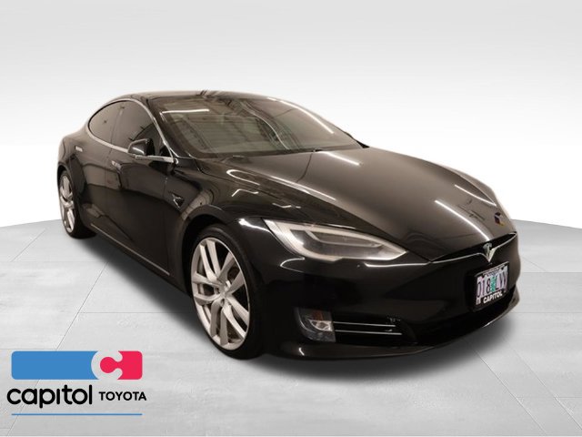 Used 2017 Tesla Model S 75D with VIN 5YJSA1E23HF194607 for sale in Salem, OR